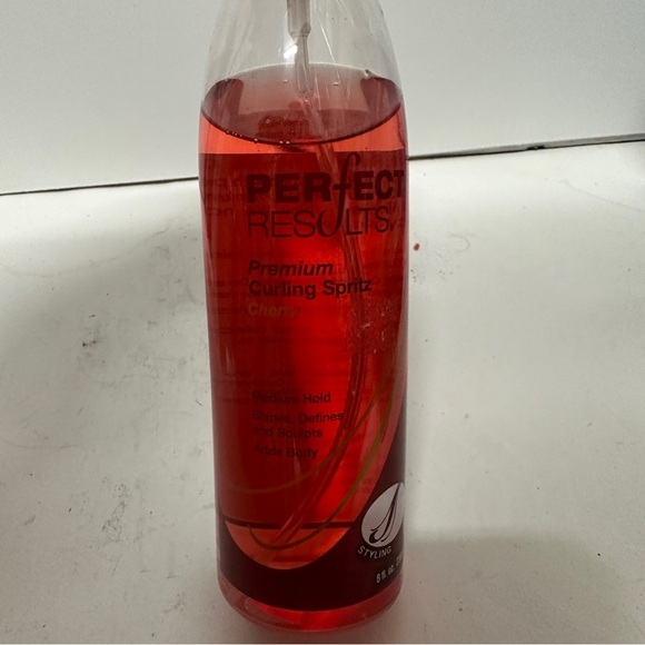 Perfect Results Premium Curling Spritz Cherry 8 OZ HTF - Picture 2 of 5